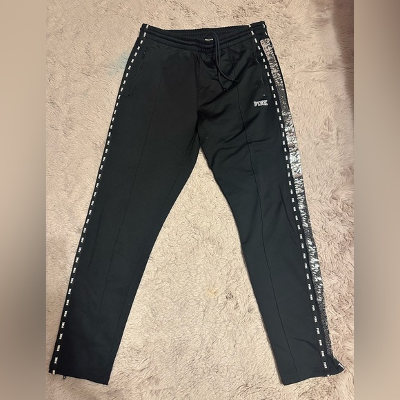 PINK Victoria's Secret Pants - PINK Victoria secret jogger pants slim style